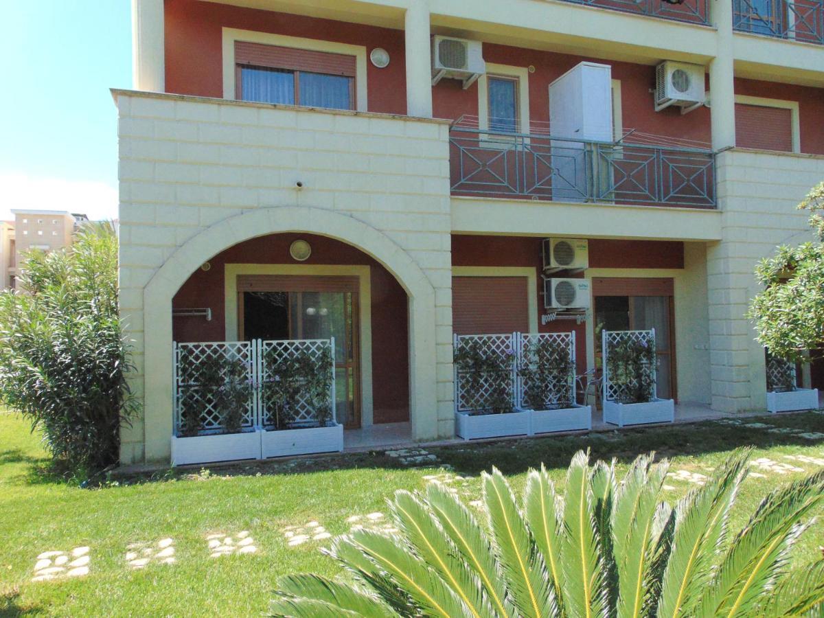 Casa Vacanze Oasi Felicita Nova Siri Marina Exterior foto
